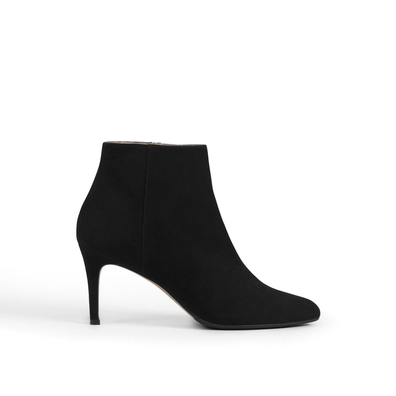 Foxy Black roccamore
