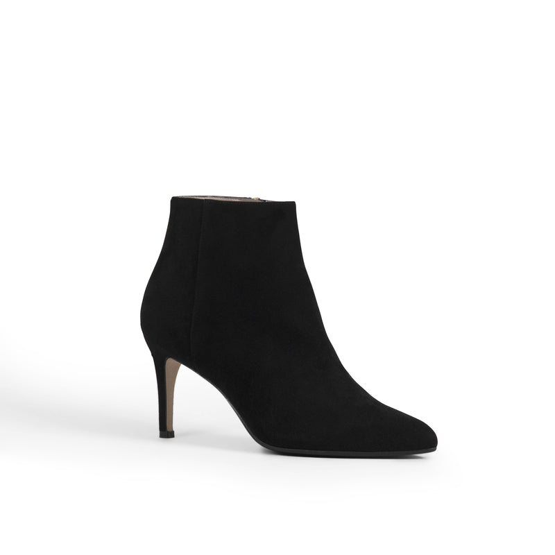 Foxy Black roccamore