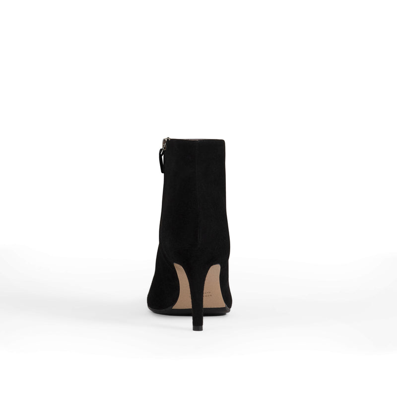 Foxy Black roccamore