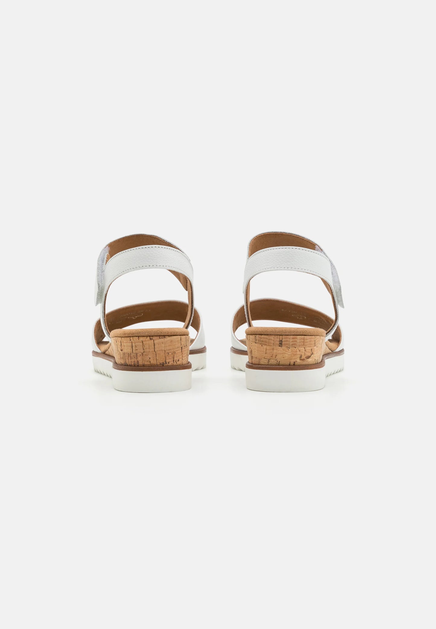 Hvid skind sandal med kilehæl Gabor