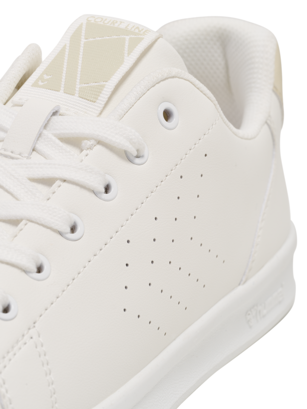 COURT LINE BONEWHITE Sneakers Hummel